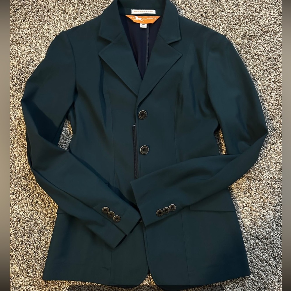 Like new 0R RJ Classics show coat